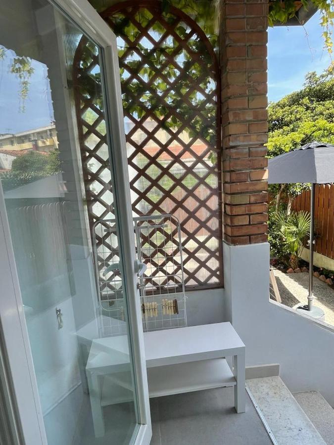 דירות מרינה די פיזה Azzurra House מראה חיצוני תמונה