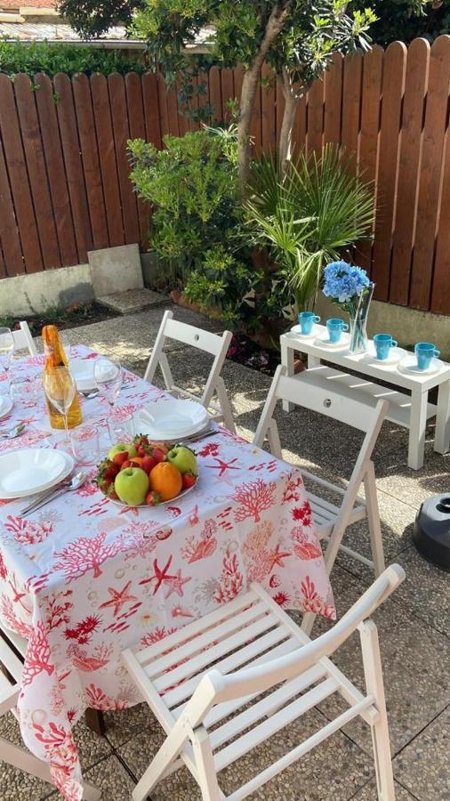 דירות מרינה די פיזה Azzurra House מראה חיצוני תמונה