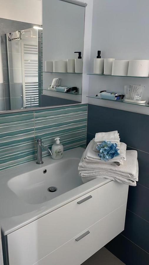 דירות מרינה די פיזה Azzurra House מראה חיצוני תמונה
