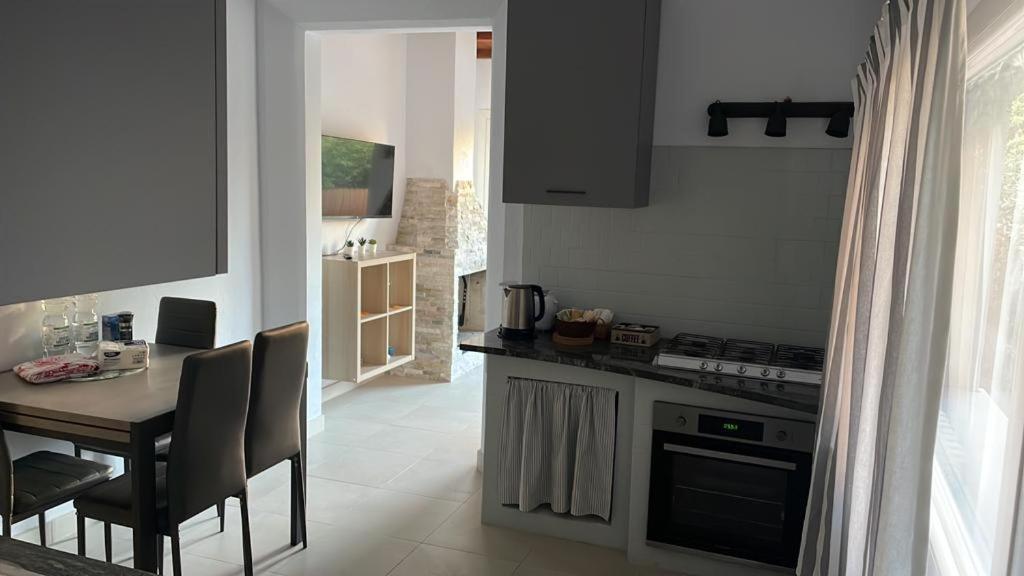 דירות מרינה די פיזה Azzurra House מראה חיצוני תמונה